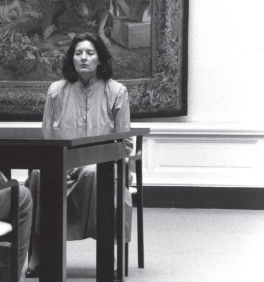 53_Crombez_Marina Abramovic en Ulay, Nightsea Crossing (1981-1987), vierdaagse performance in het Museum voor Hedendaagse Kunst in Gent in 1984_c_Dirk Pauwels2.jpg