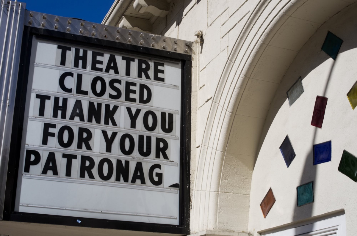 61_laermans_theatre closed.jpg